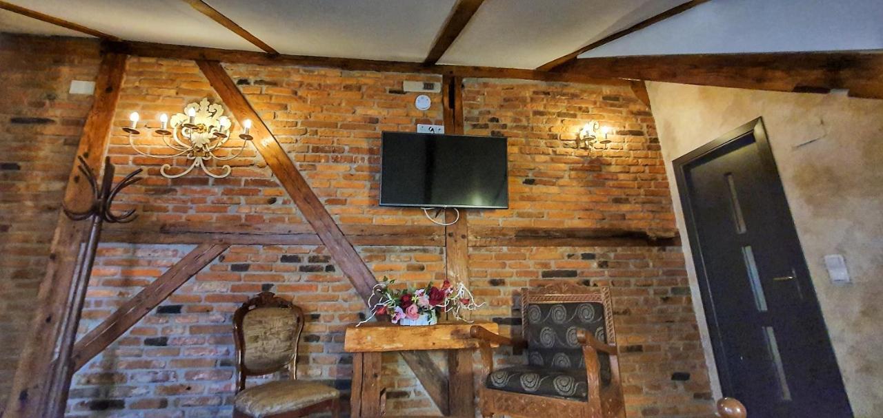 Hotel Casa Crown à Braşov Extérieur photo